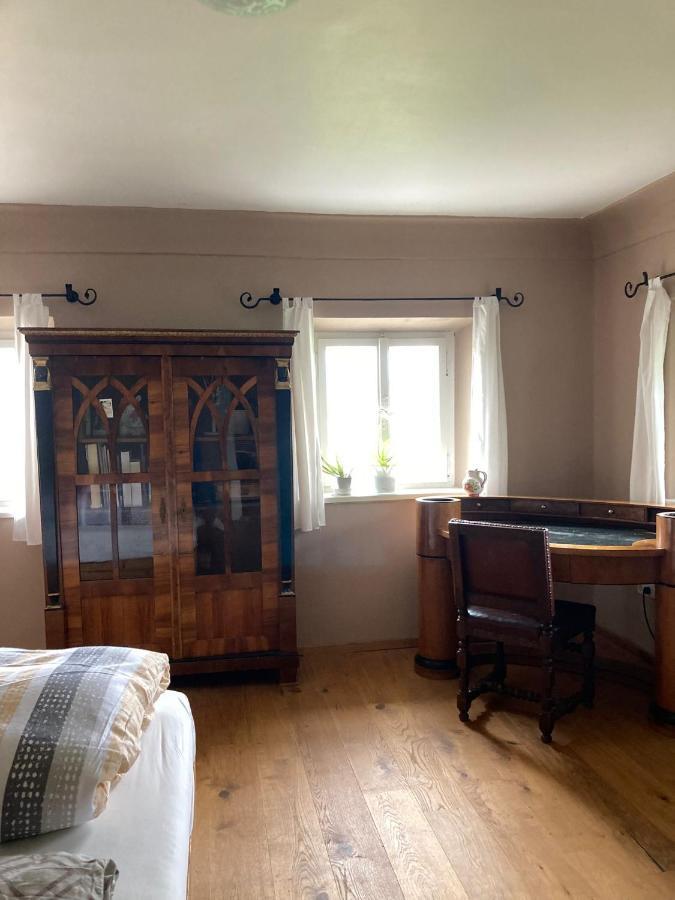 Zimmer In Einem Bauernhaus Anif Exterior photo